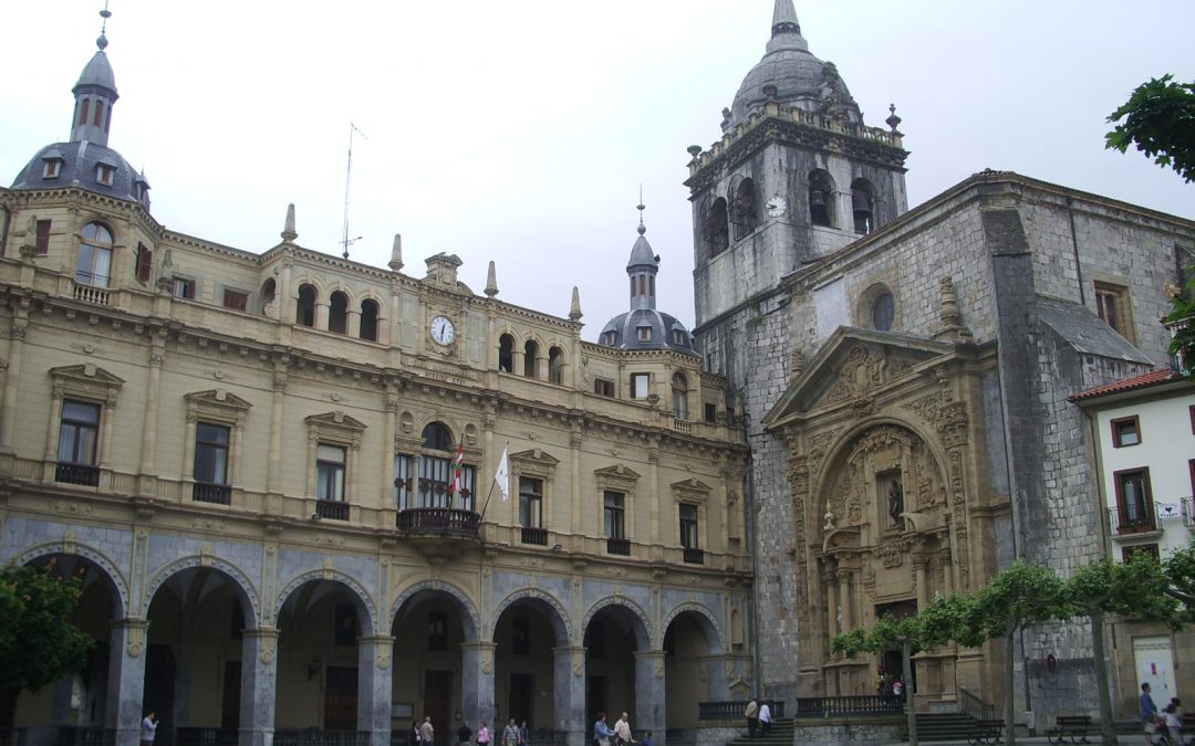 Maialen Lujanbio encargada de abrir la temporada del txotx de Hernani