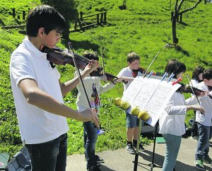 Música para animar el municipio en un ambiente de lo más primaveral.