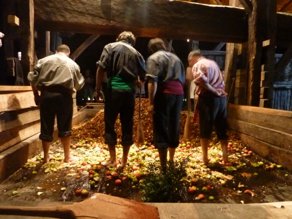 Semana de la Sidra en el Caserío Museo Igartubeiti.