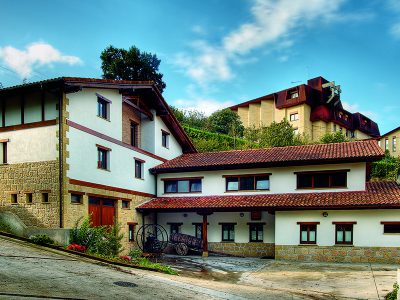 Sagardoaren Lurraldeako REZOLA Astigarragako sagardotegia