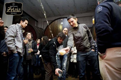 Sagardoaren Lurraldeako ZELAIA Hernaniko sagardotegia